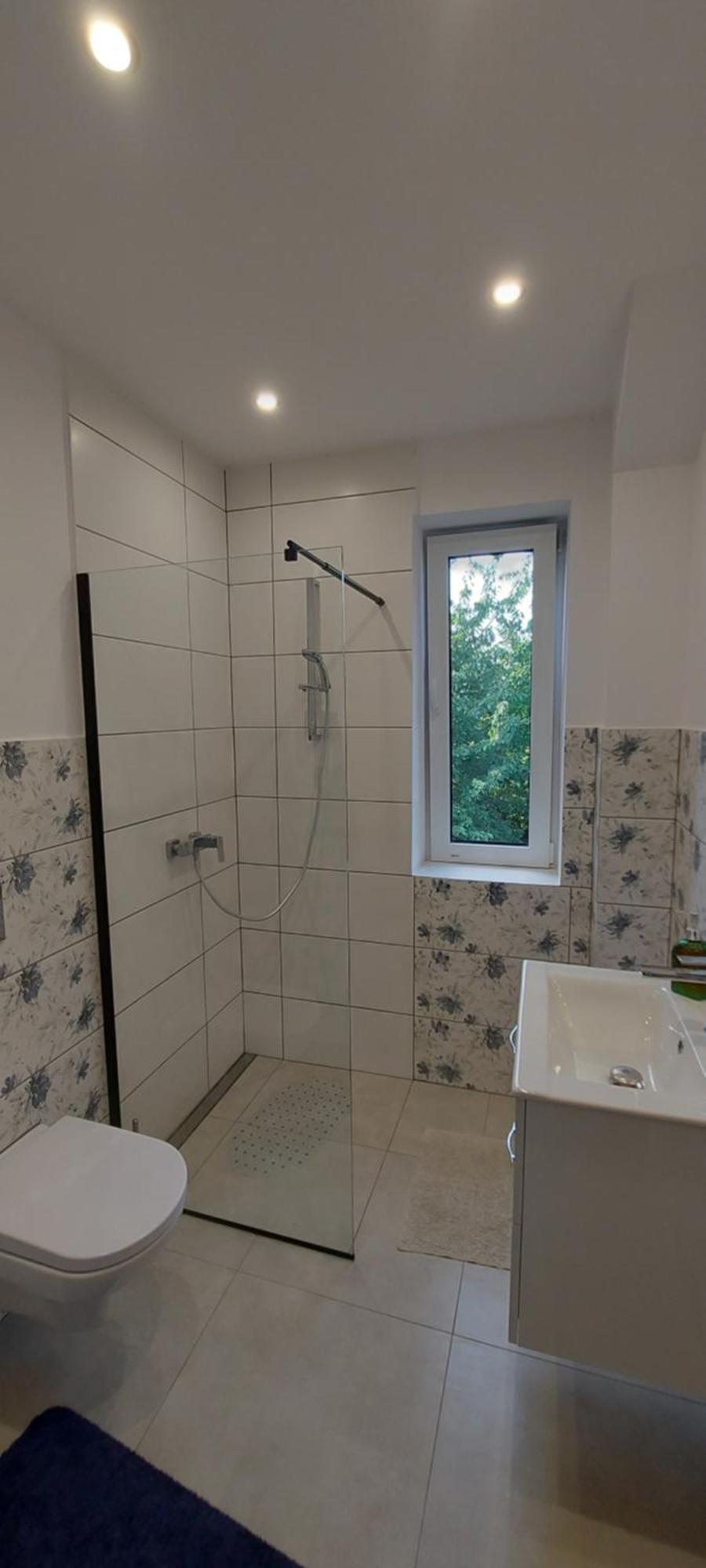 Pokoje Goscinne Stokrotka Naleczow Ngoại thất bức ảnh